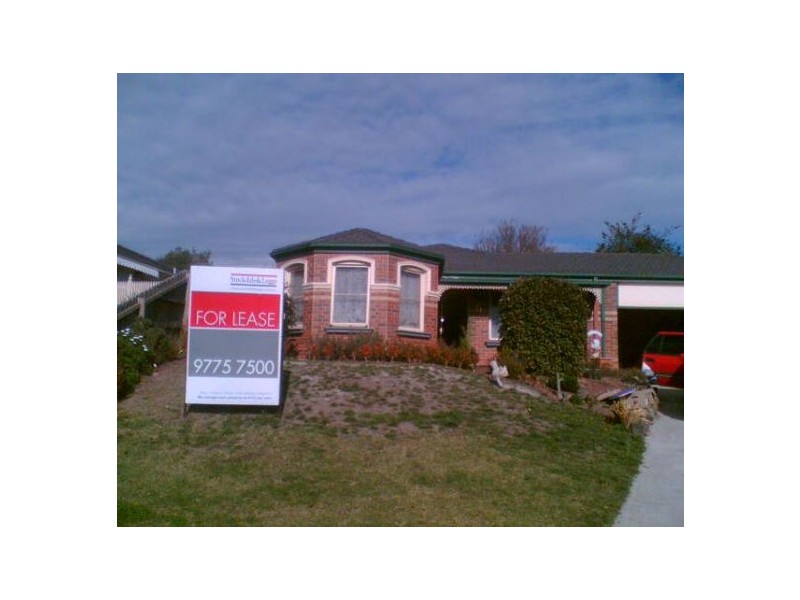 21 Bianco Court, Langwarrin VIC 3910
