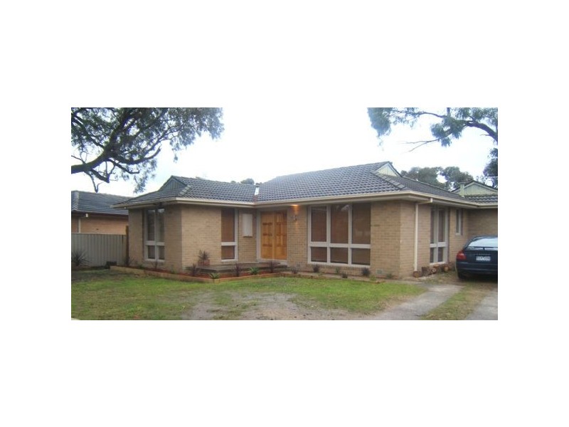 3 Brunei Grove, Frankston VIC 3199