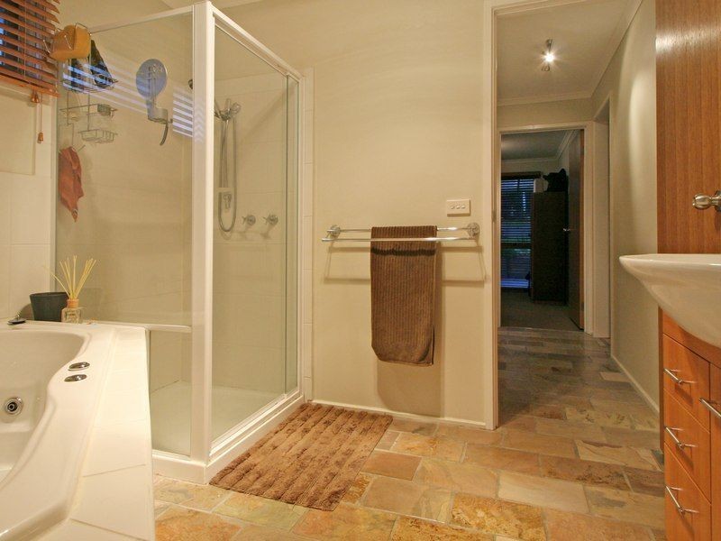 4 Lois Court, Langwarrin VIC 3910