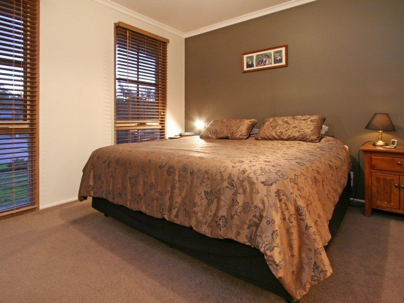 4 Lois Court, Langwarrin VIC 3910