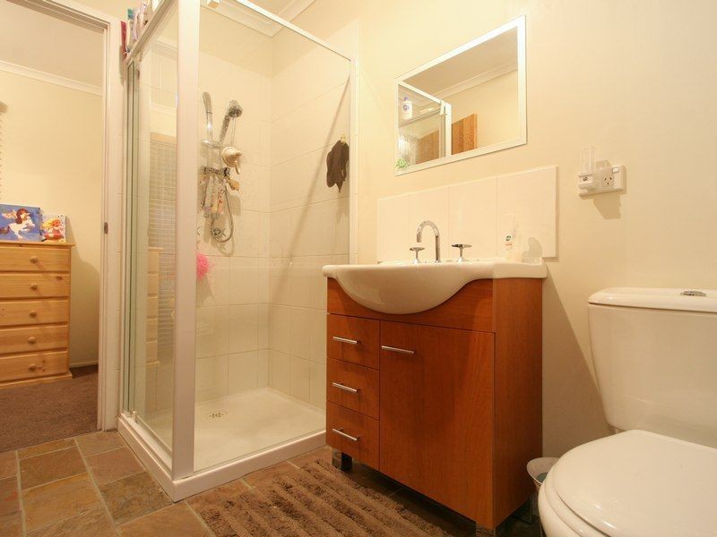 4 Lois Court, Langwarrin VIC 3910