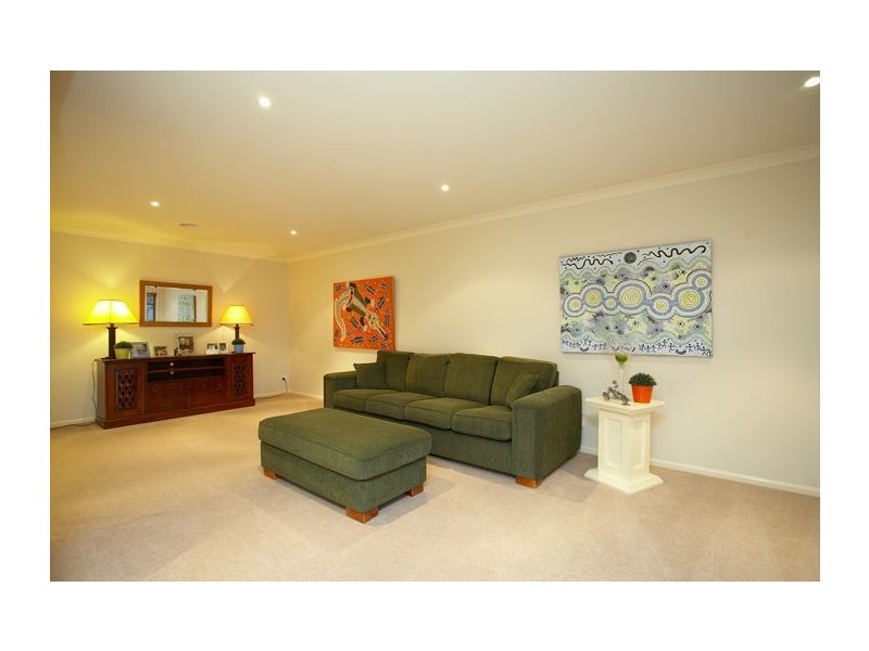 1 Newton Street, Seaford VIC 3198