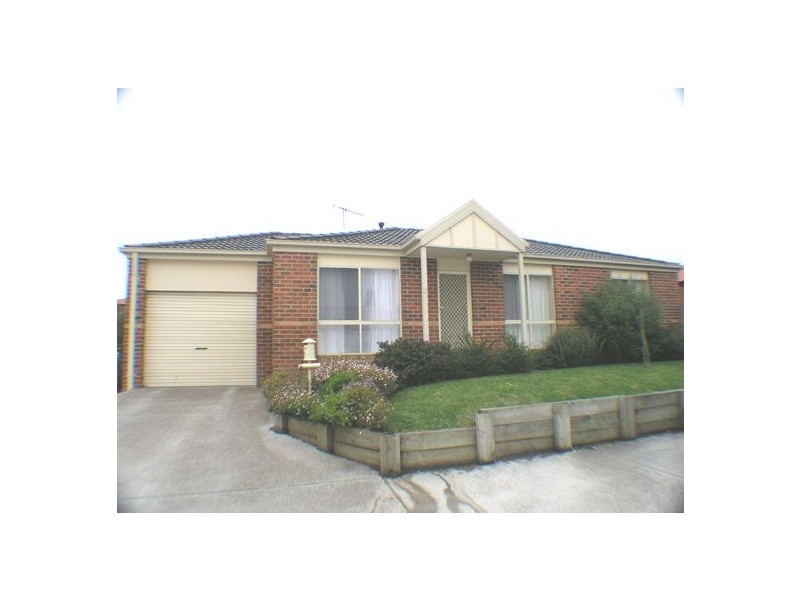 13/15-17 Potts Rd, Langwarrin VIC 3910