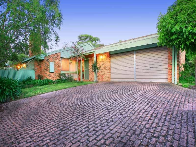 9 Pellita Way, Langwarrin VIC 3910