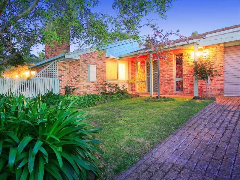 9 Pellita Way, Langwarrin VIC 3910
