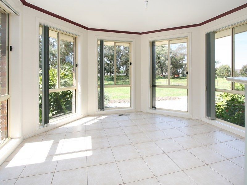 Junction Village VIC 3977