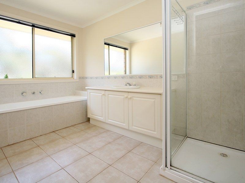 Junction Village VIC 3977