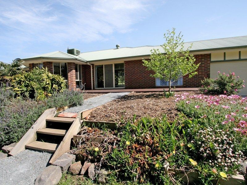 Junction Village VIC 3977