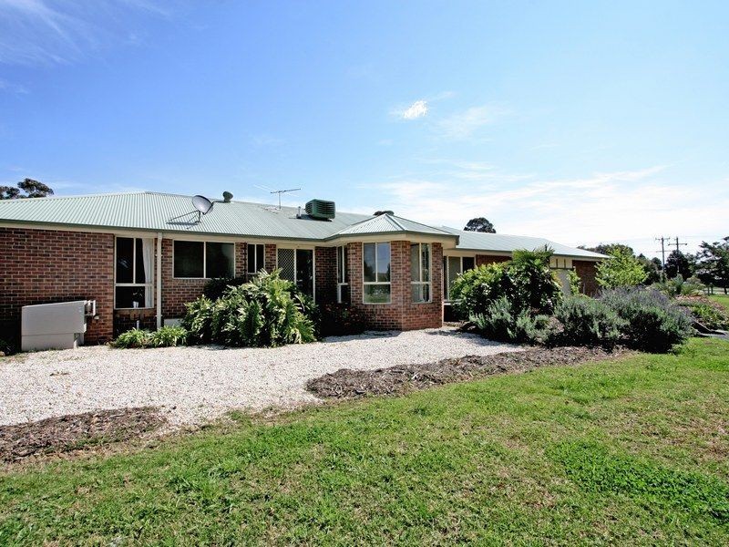 Junction Village VIC 3977