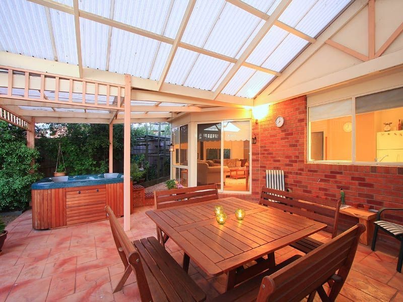 3 Lois Court, Langwarrin VIC 3910