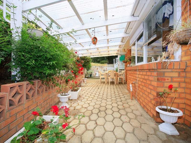 2 Eileen Court, Langwarrin VIC 3910