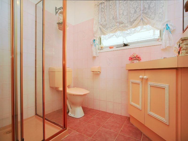 2 Eileen Court, Langwarrin VIC 3910