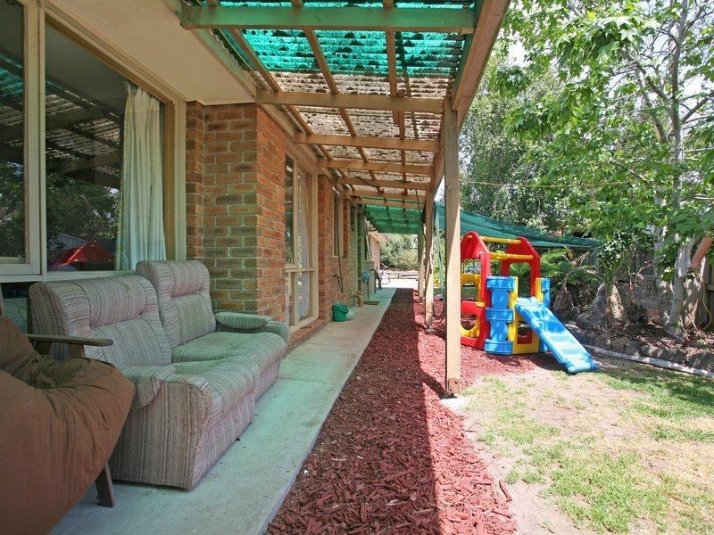 19 Olearia Cres, Langwarrin VIC 3910