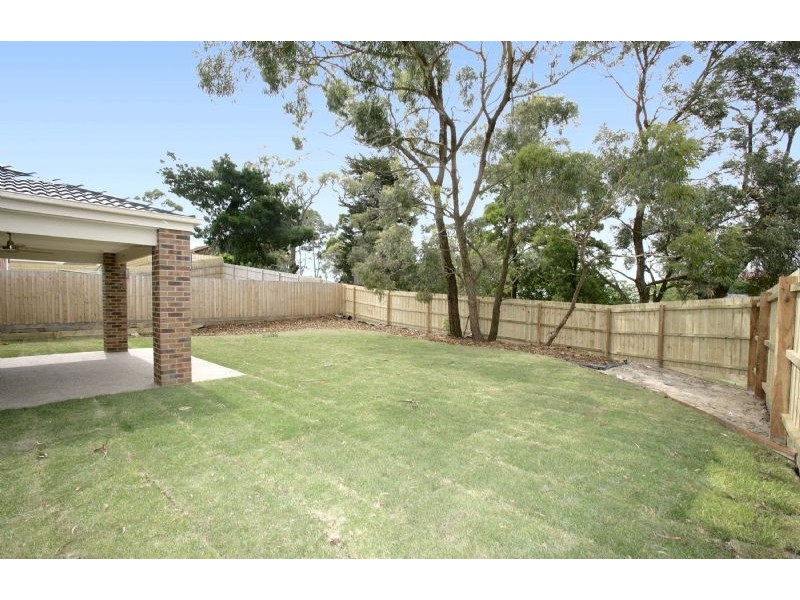 15 Dunmore Close, Langwarrin VIC 3910