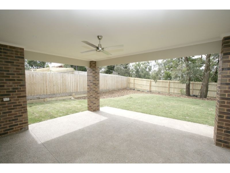 15 Dunmore Close, Langwarrin VIC 3910