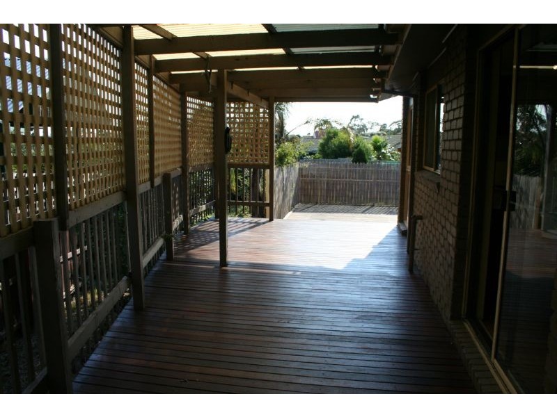 14 Bower Crt, Langwarrin VIC 3910