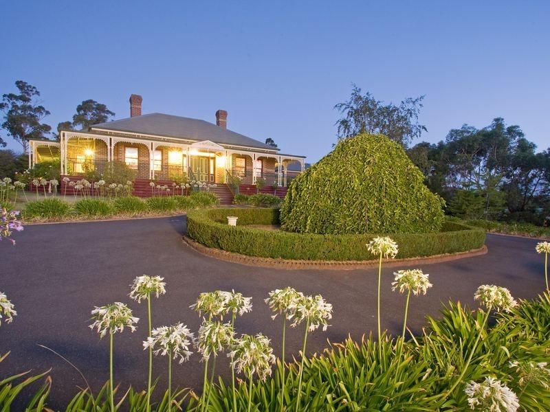 5 Leisureland Drive, Langwarrin VIC 3910