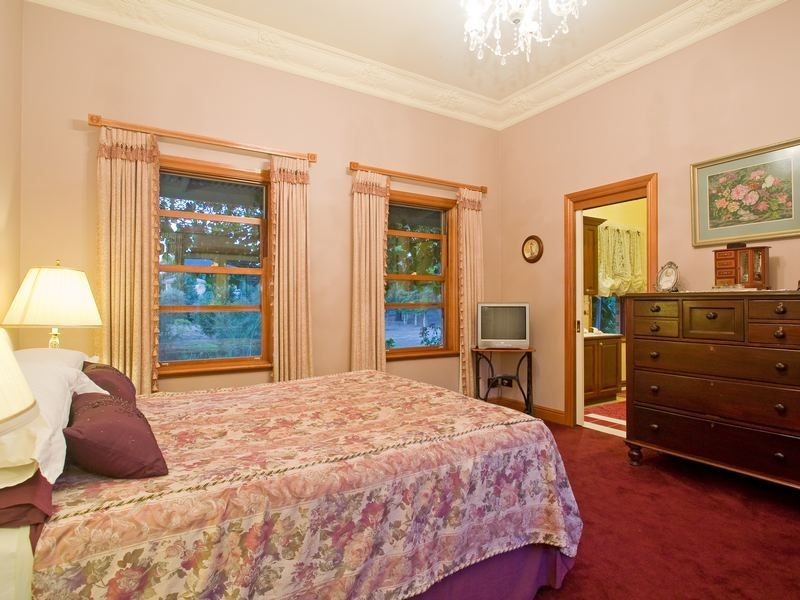 5 Leisureland Drive, Langwarrin VIC 3910