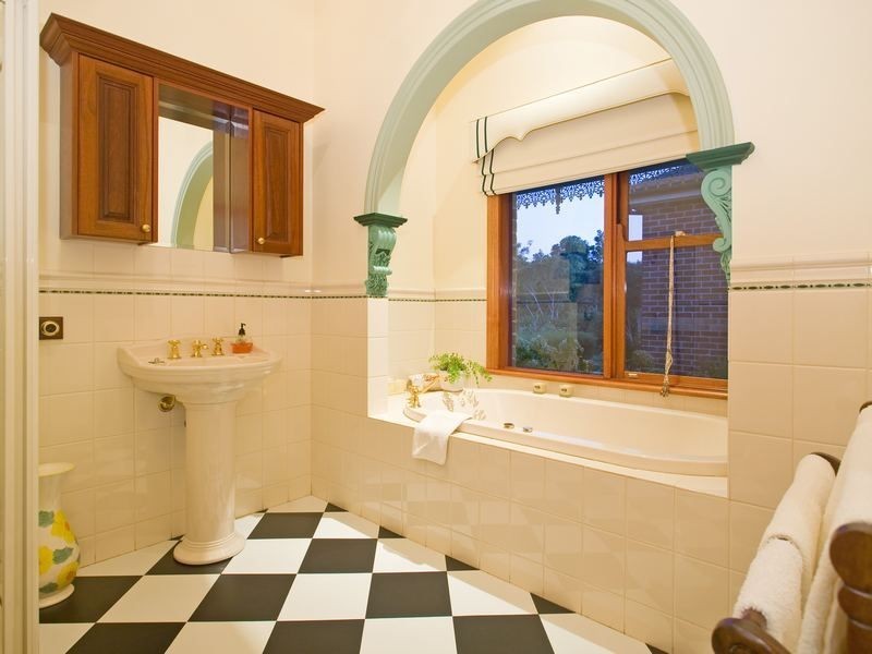 5 Leisureland Drive, Langwarrin VIC 3910