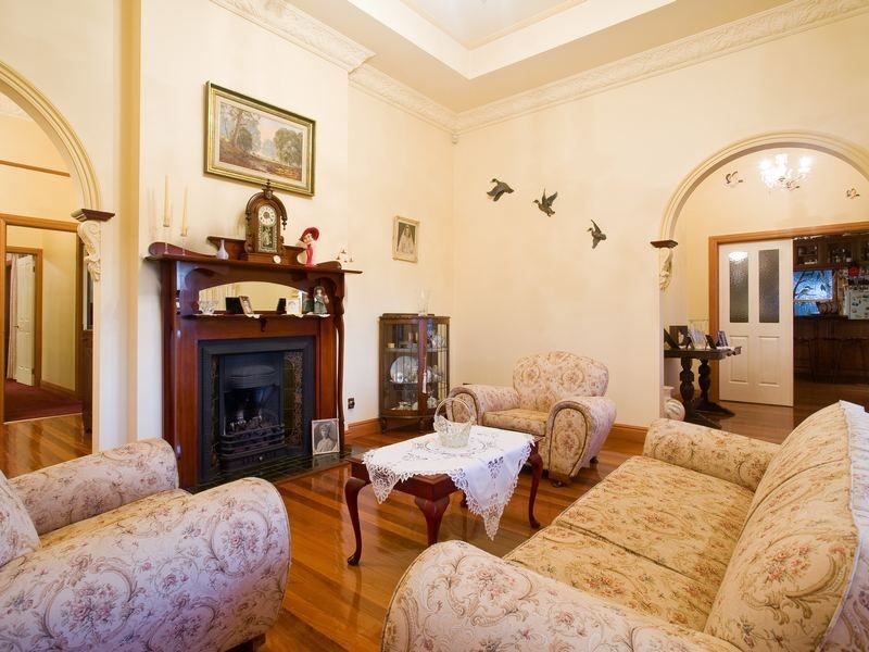 5 Leisureland Drive, Langwarrin VIC 3910