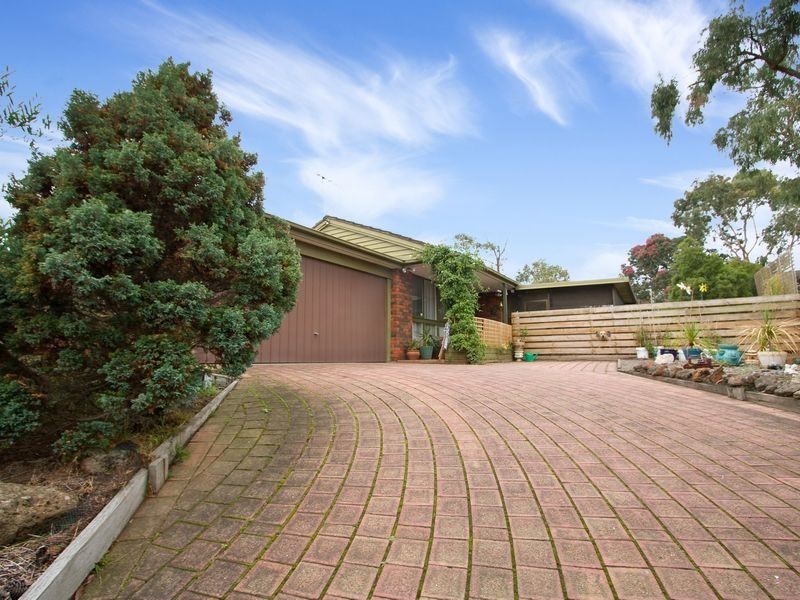 2 Chatswood Avenue, Langwarrin VIC 3910