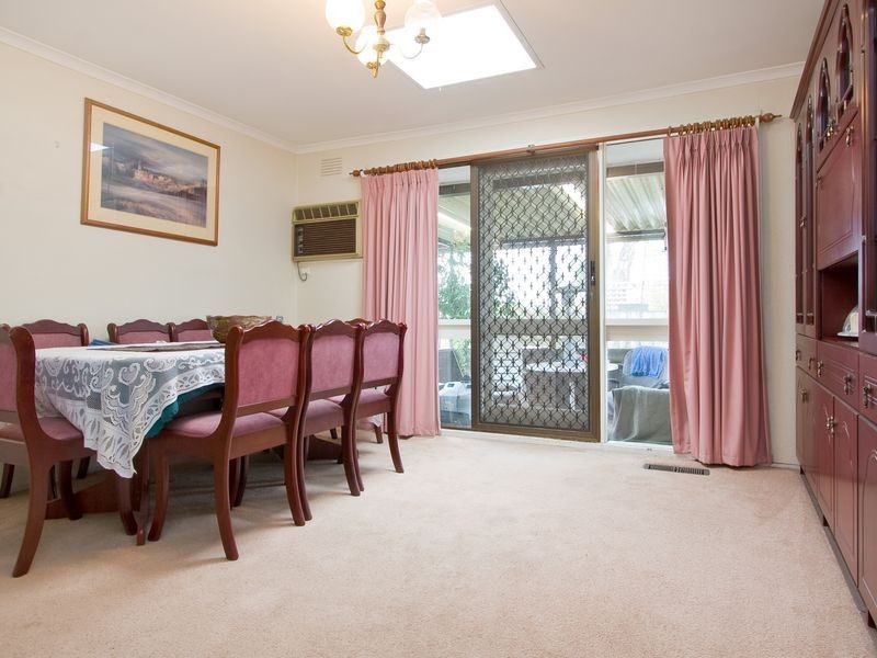 2 Chatswood Avenue, Langwarrin VIC 3910