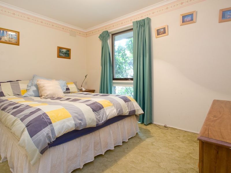 2 Chatswood Avenue, Langwarrin VIC 3910