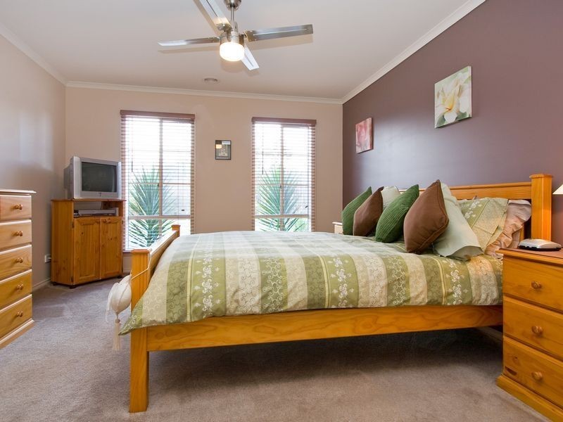 35 Appleberry Avenue, Langwarrin VIC 3910