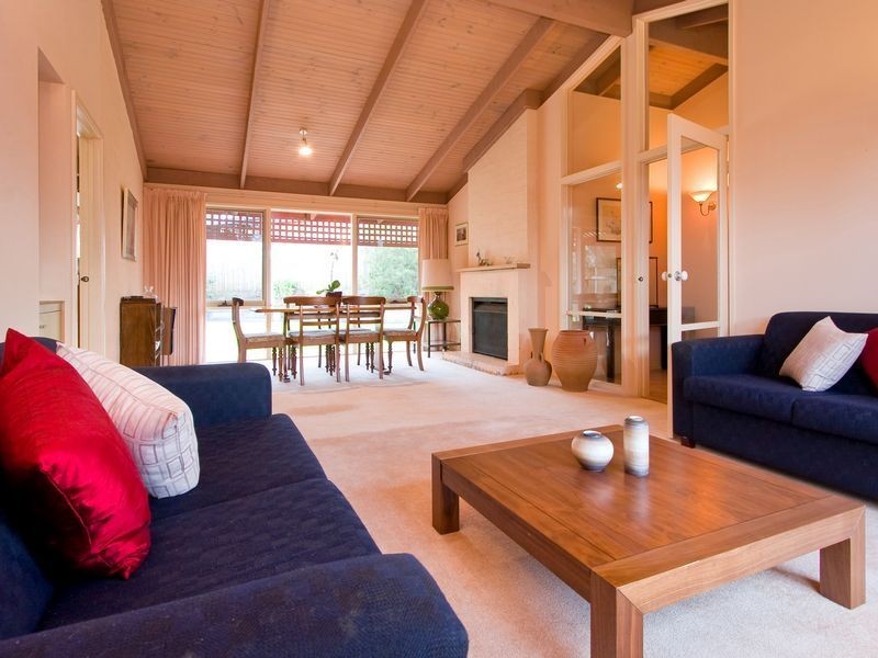 9 Melaleuca Crescent, Langwarrin VIC 3910