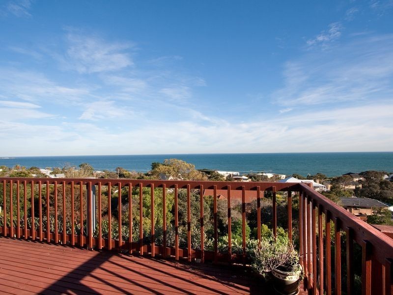 13 Tourello Road, Mount Eliza VIC 3930