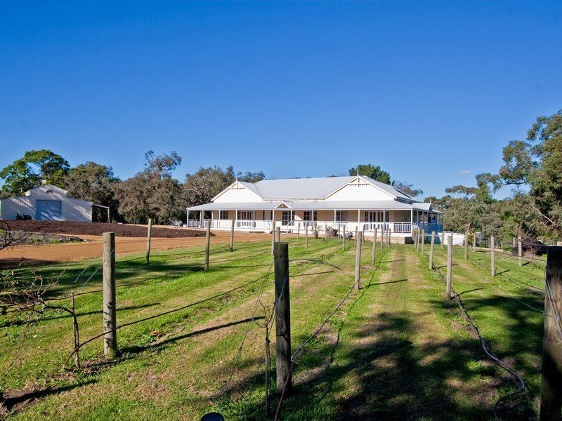 166 Centre Road, Langwarrin VIC 3910