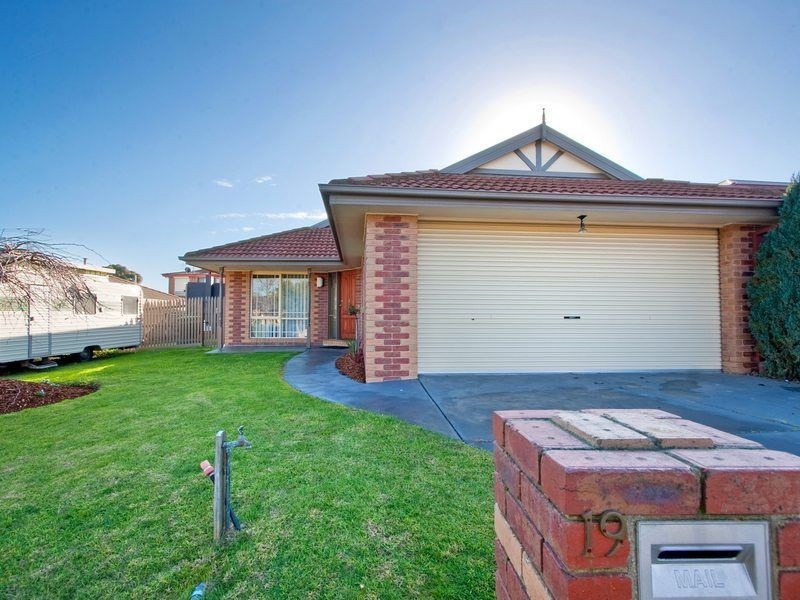19 Tisdall Drive, Langwarrin VIC 3910