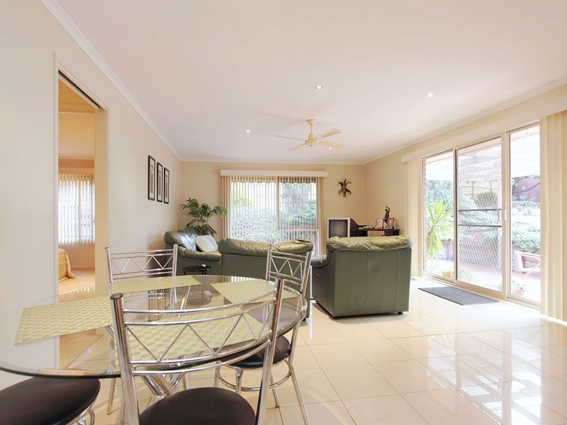 19 Peter Court, Langwarrin VIC 3910