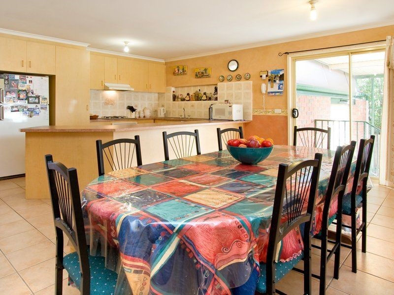 70 Gum Nut Drive, Langwarrin VIC 3910