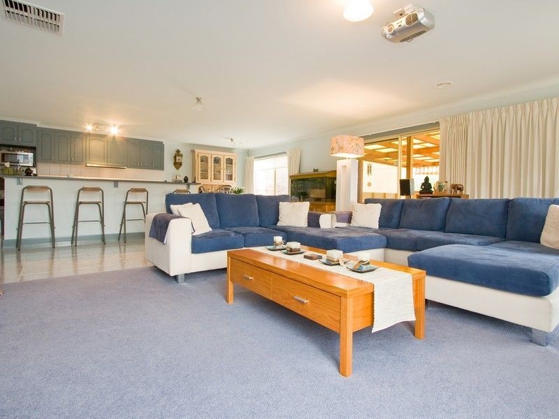 4 King Orchid Drive, Langwarrin VIC 3910