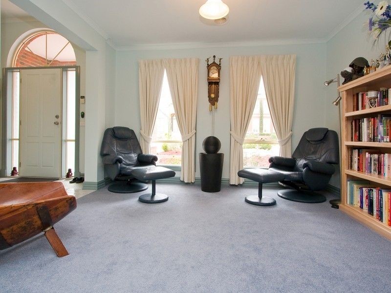 4 King Orchid Drive, Langwarrin VIC 3910