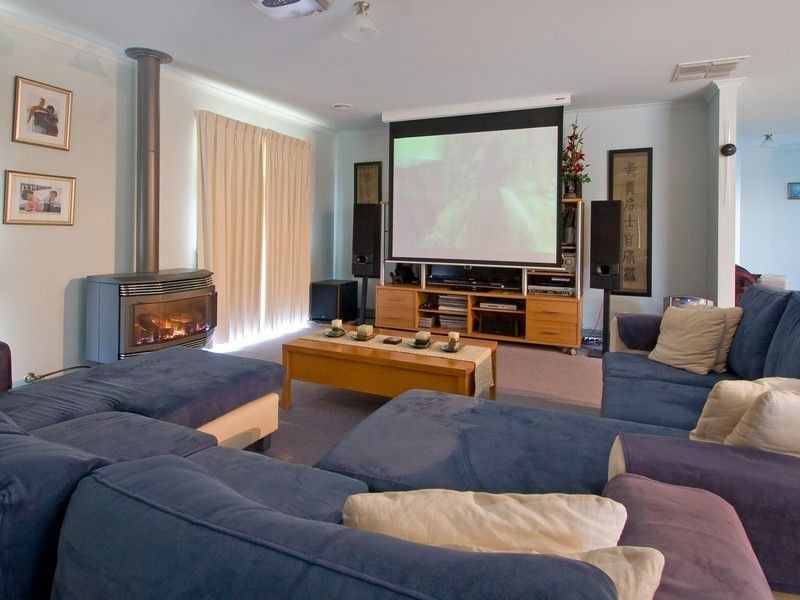 4 King Orchid Drive, Langwarrin VIC 3910