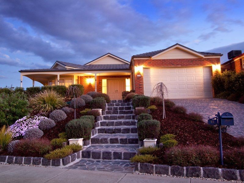 81 Apple Berry Ave, Langwarrin VIC 3910