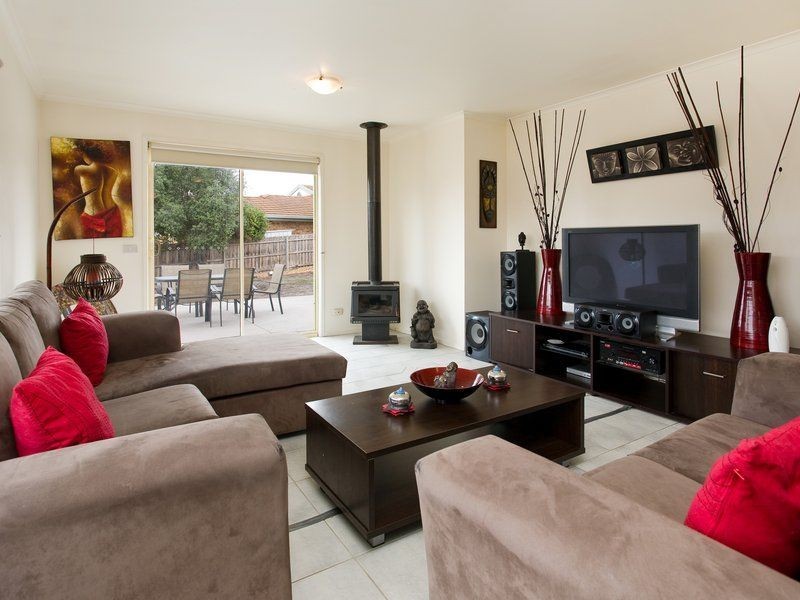 1 Sage Court, Langwarrin VIC 3910