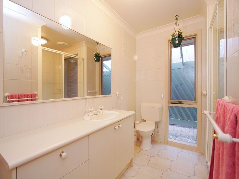 9 Firbank Close, Langwarrin VIC 3910