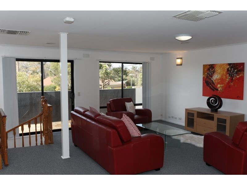 7 Elm Grove, Langwarrin VIC 3910