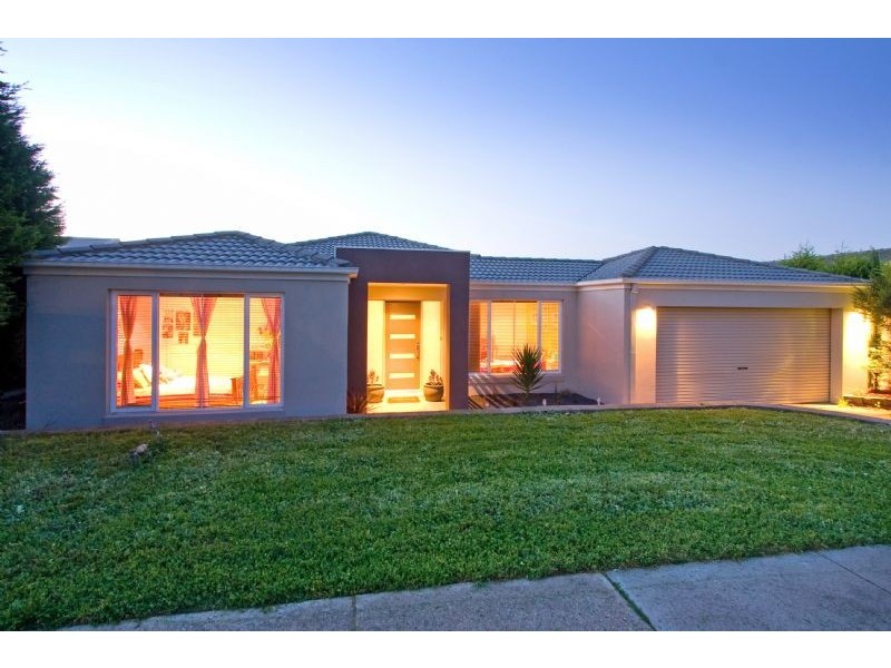 12 Ebony Drive, Langwarrin VIC 3910