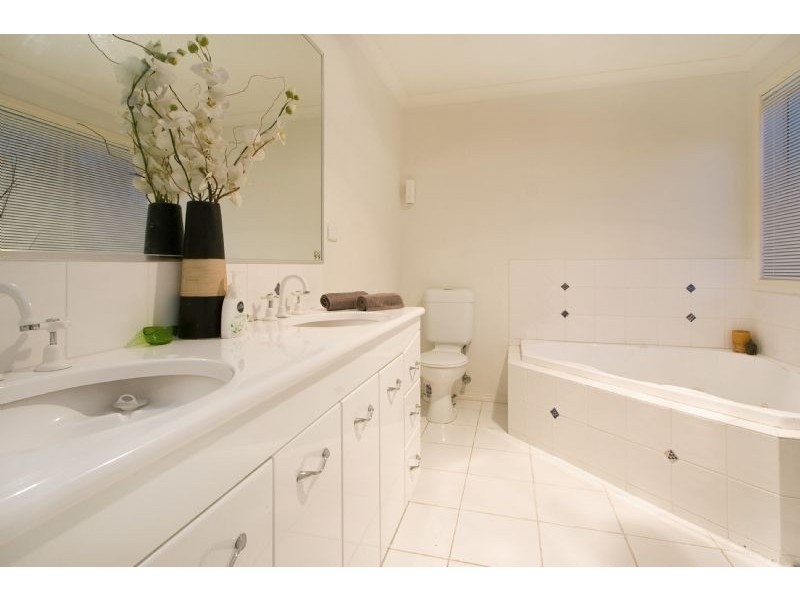 12 Ebony Drive, Langwarrin VIC 3910