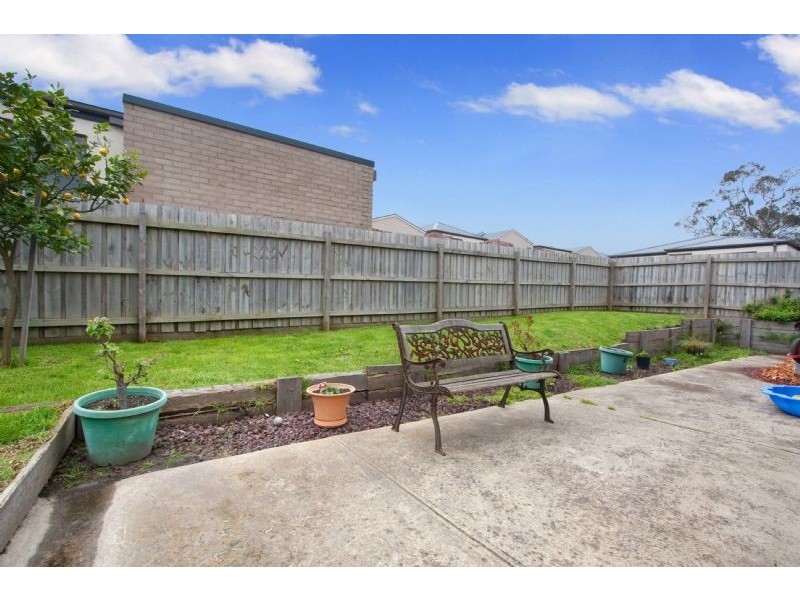 29 Bayport Dv, Langwarrin VIC 3910