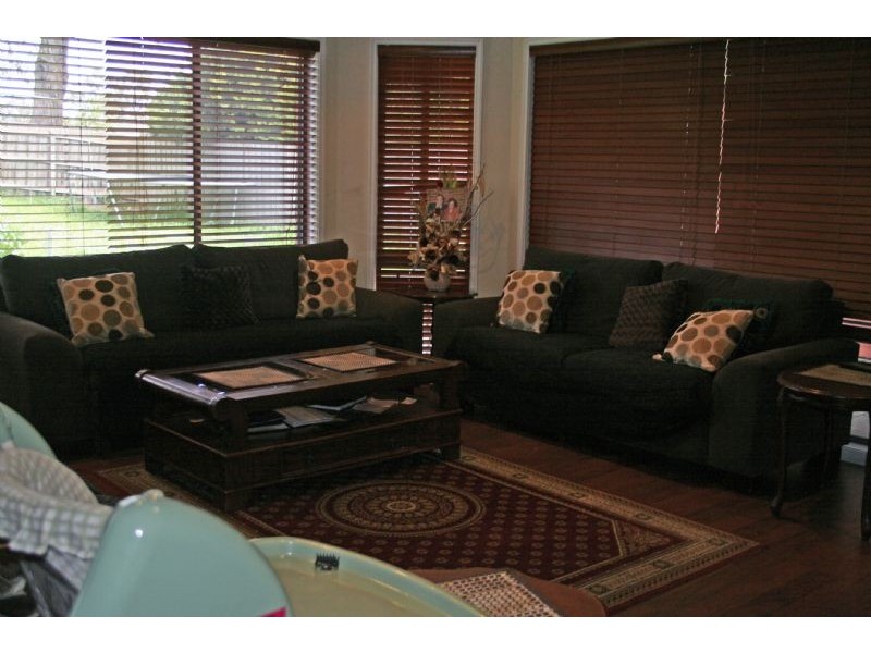 25 Julie Crt., Langwarrin VIC 3910