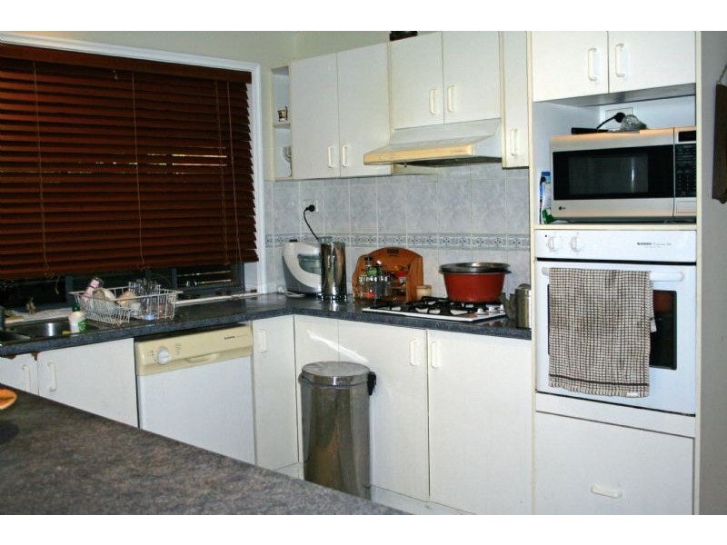 25 Julie Crt., Langwarrin VIC 3910