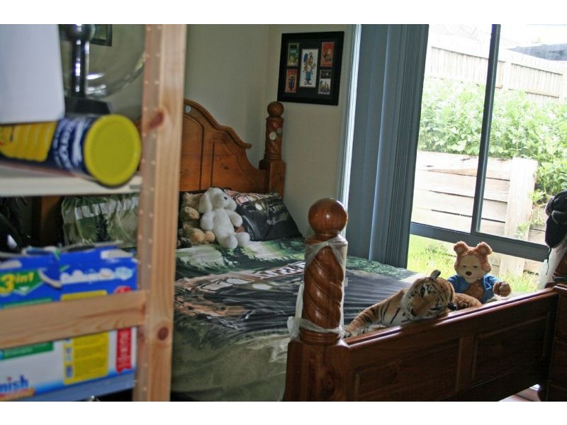 25 Julie Crt., Langwarrin VIC 3910