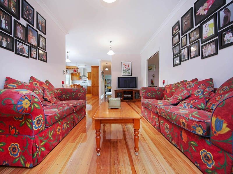 4 Kingston Rd., Langwarrin VIC 3910
