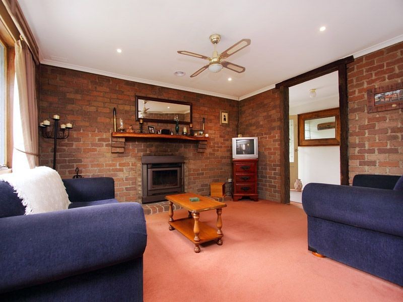 10 Lorraine Avenue, Langwarrin VIC 3910