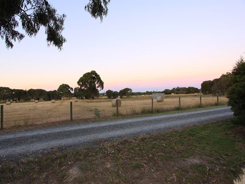 51 Oakden Street, Pearcedale VIC 3912